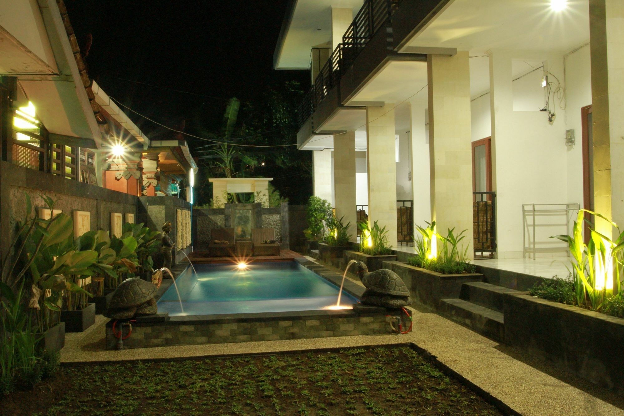 D'Gaduh Suite Kuta Kuta Lombok Buitenkant foto